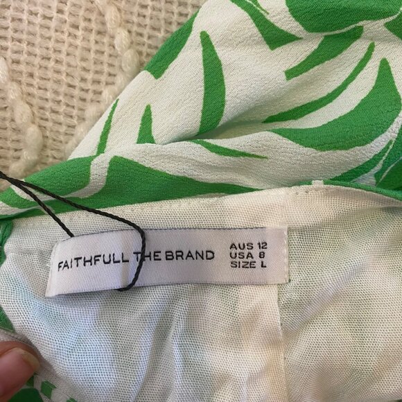 NWT Faithfull the Brand Taormina Halter Sleeveless Floral Midi Dress Green White - Picture 9 of 9